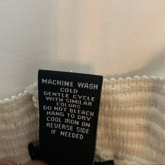 Crochet cream boho shorts size L with cream lining elastic waist hippie Shorts - Picture 6 of 11